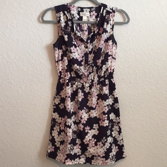 LOFT Dresses & Skirts - Ann Taylor Loft 90s Cherry Blossom Dress
